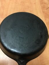 Vintage GRISWOLD Cast Iron SKILLET Frying Pan # 8 Small Block LOGO 704 flat picture