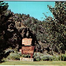 c1970s Bridgeport, CA Willow Springs Motel Trailer Park Unused Postcard Cali A91 picture