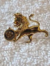 ROTARY INTERNATIONAL CLUB GOLD TONE LION MASCOT LAPEL PIN TIE TAC picture