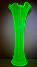 Vintage Antique Uranium Vaseline Glass Stretched Ruffled Green Vase 9.75