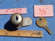 1937-1939 Wurlitzer Cabinet Lock 9/8 inch - Chicago Duo lock with key F 1133 picture