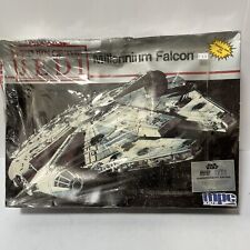 Vintage MPC Return Of The Jedi Millennium Falcon 8917 Scale Model Kit 1989 NIB picture