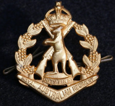 Post-WWII 1948 Royal Australian Regiment Cap Badge British Army Kings Crown RAR picture