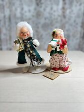 Vintage Annalee Dolls 7.5” Set Of 2 Ladies Holding Christmas Presents picture