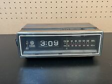 Vintage GE Model 7-4305B Clock Alarm Radio Flip Roll Numbers General Electric picture