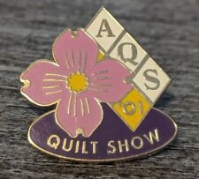 American Quilter's Society (AQS) Quilt Show/Week 2001 Pink Flower Lapel Pin picture