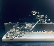 MICHAEL ARAM WHITE ORCHID MENORAH MARBLE & SILVER-TONE HAND SHAPED METAL NIB picture