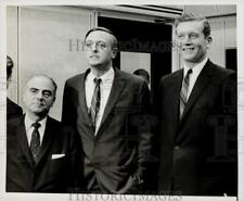 1965 Press Photo Mayoral bets Abraham Beame, William Buckley Jr. & John Lindsay picture