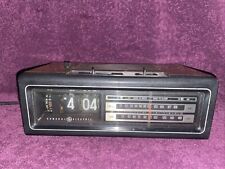 Vintage General Electric AM/FM Flip-Clock Radio Model 7-4310F Working picture