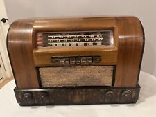 WWII Era 1942 Philco 42-345 Tabletop Wooden Case Radio -No Power / Looks Great picture