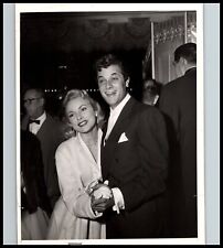 Hollywood Beauty JANET LEIGH + TONY CURTIS 1950s NAT DILLINGER ORIG Photo 630 picture
