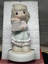 Enesco Precious Moments ‘’mom, No One Measures Up To You’’2003. picture