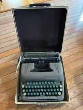 VINTAGE 1950s SMITH CORONA SILENT Portable Floating Shift TYPEWRITER w/ CASE picture