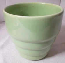 Haeger Potteries BEEHIVE Planter 3789-5 Made in USA Light Green 5 1/2