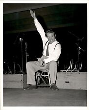 LAE4 Original Photo COMEDIAN RED SKELTON PERFORMING @ L.A. PRESS PHOTOGRAPHERS picture