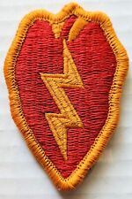 25TH INFANTRY DIVISION TROPIC LIGHTNING US GOVERNMENT ISSUE PATCH - HOOKBACK picture