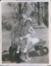 1931 Mae Marsh With Marguerite, Youngest Of Her 3 Children Actress Photo 8X10 picture