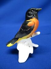 GOEBEL ORIOLE FIGURINE 3852807 LOVELY ORIOLE BIRD PERCHED ON LEAF picture