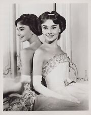 Audrey Hepburn (1950s) 🎬⭐ Beauty Hollywood Actress - Glamorous Photo K 182 picture