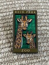 Vintage Reid Park Zoo Giraffe Pin Shirt Or Hat Pin picture