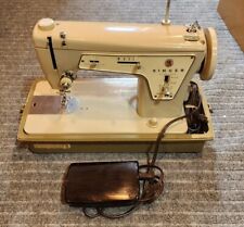 Vintage Singer 237 Fashion Mate Sewing Machine w/Case&Pedal Working picture