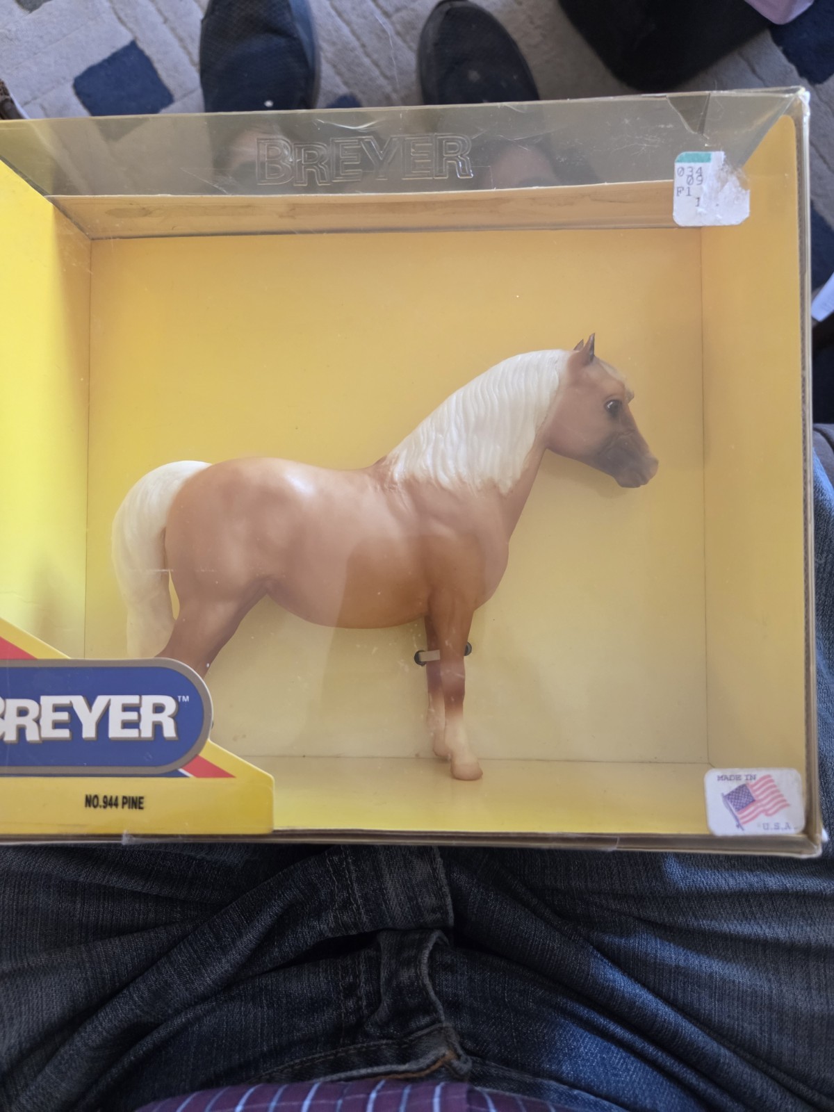 1996 Breyer Horse Palomino Shetland Pony Pine #944 1996 Breyer Horse Palomino Shetland Pony Pine #944