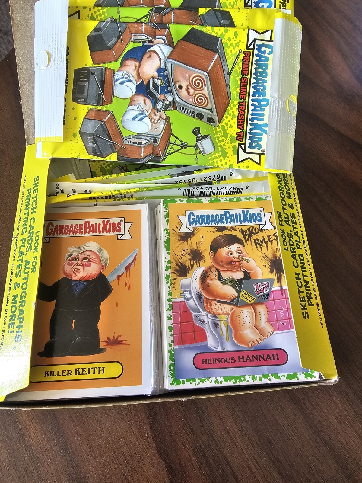 GARBAGE PAIL KIDS 2016 PRIME SLIME TRASHY TV NEAR SET. BOX+WRAPPER 31 BOOGER GARBAGE PAIL KIDS 2016 PRIME SLIME TRASHY TV NEAR SET. BOX+WRAPPER 31 BOOGER