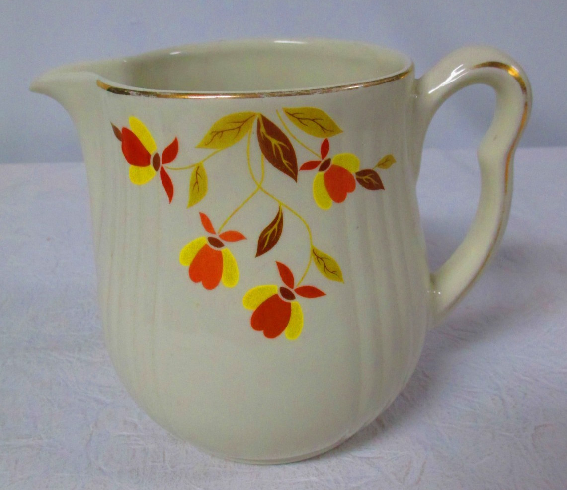 Vintage Hall's Superior Quality Kitchenware Autumn Leaf Pitcher 6