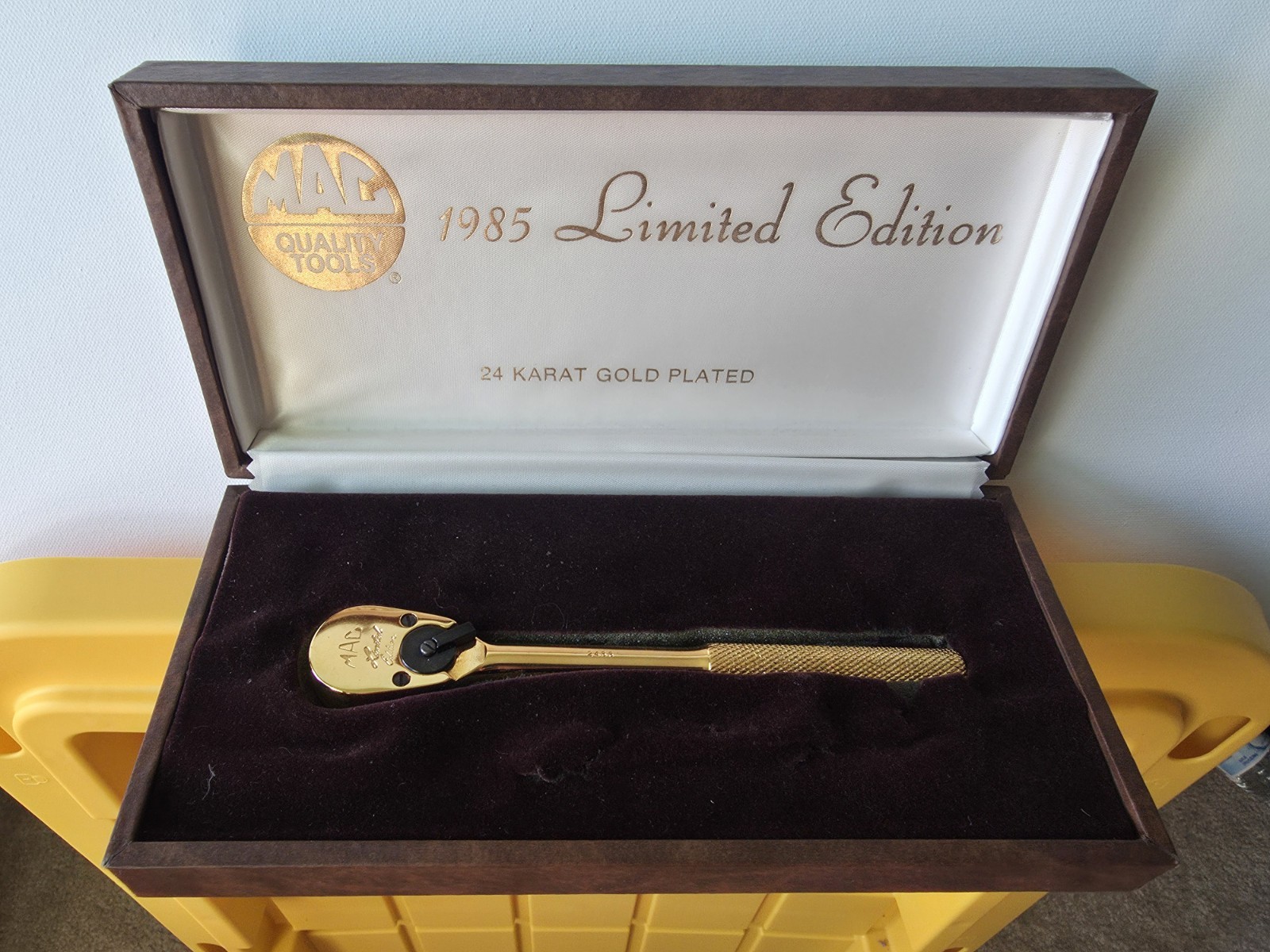 MAC TOOLS XR85 VINTAGE 1985 LIMITED EDITION RATCHET 24K GOLD PLATED In Case MAC TOOLS XR85 VINTAGE 1985 LIMITED EDITION RATCHET 24K GOLD PLATED In Case