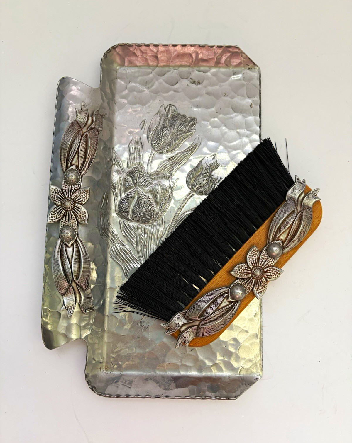 Vintage Pewter Crumb Tray & Brush Set - HandWrought Creations by Rodney Kent Vintage Pewter Crumb Tray & Brush Set - HandWrought Creations by Rodney Kent