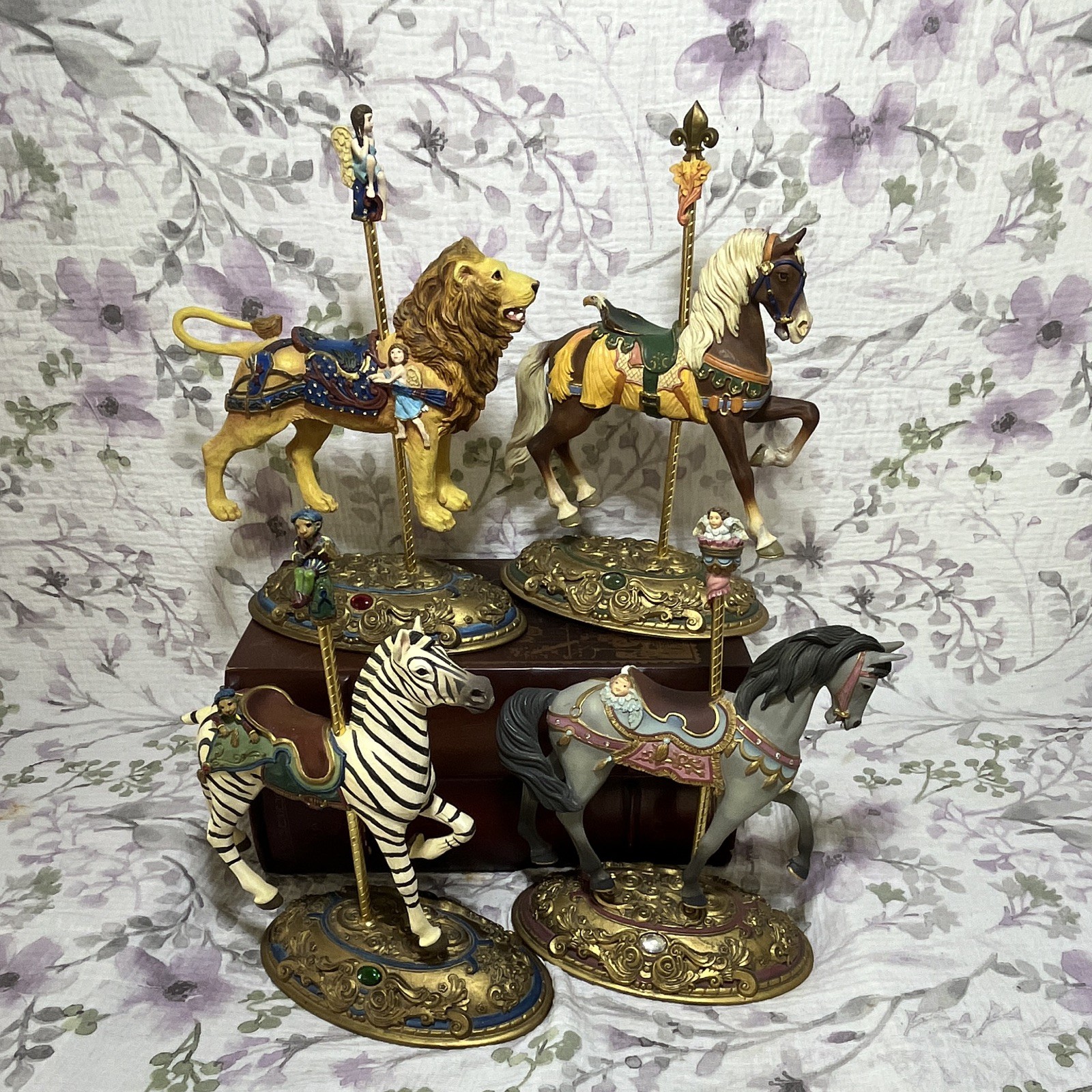 Willitts Designs Carousel Classics Ann Dezendorf LE 1997 4pc Resin Figurines Willitts Designs Carousel Classics Ann Dezendorf LE 1997 4pc Resin Figurines