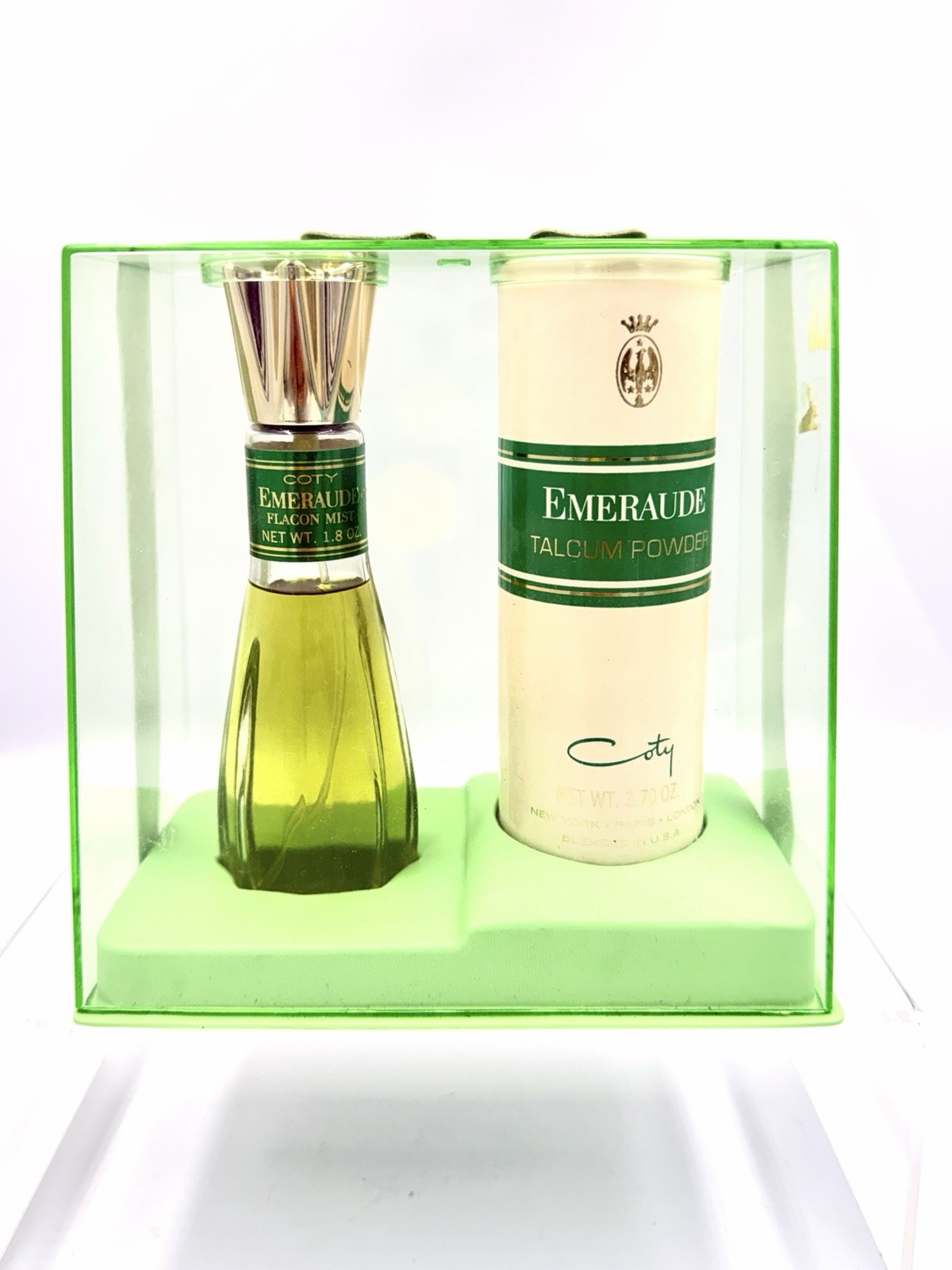 Vintage Coty Emeraude Falcon Mist Cologne Spray & Talcum Powder Gift Set Display Vintage Coty Emeraude Falcon Mist Cologne Spray & Talcum Powder Gift Set Display