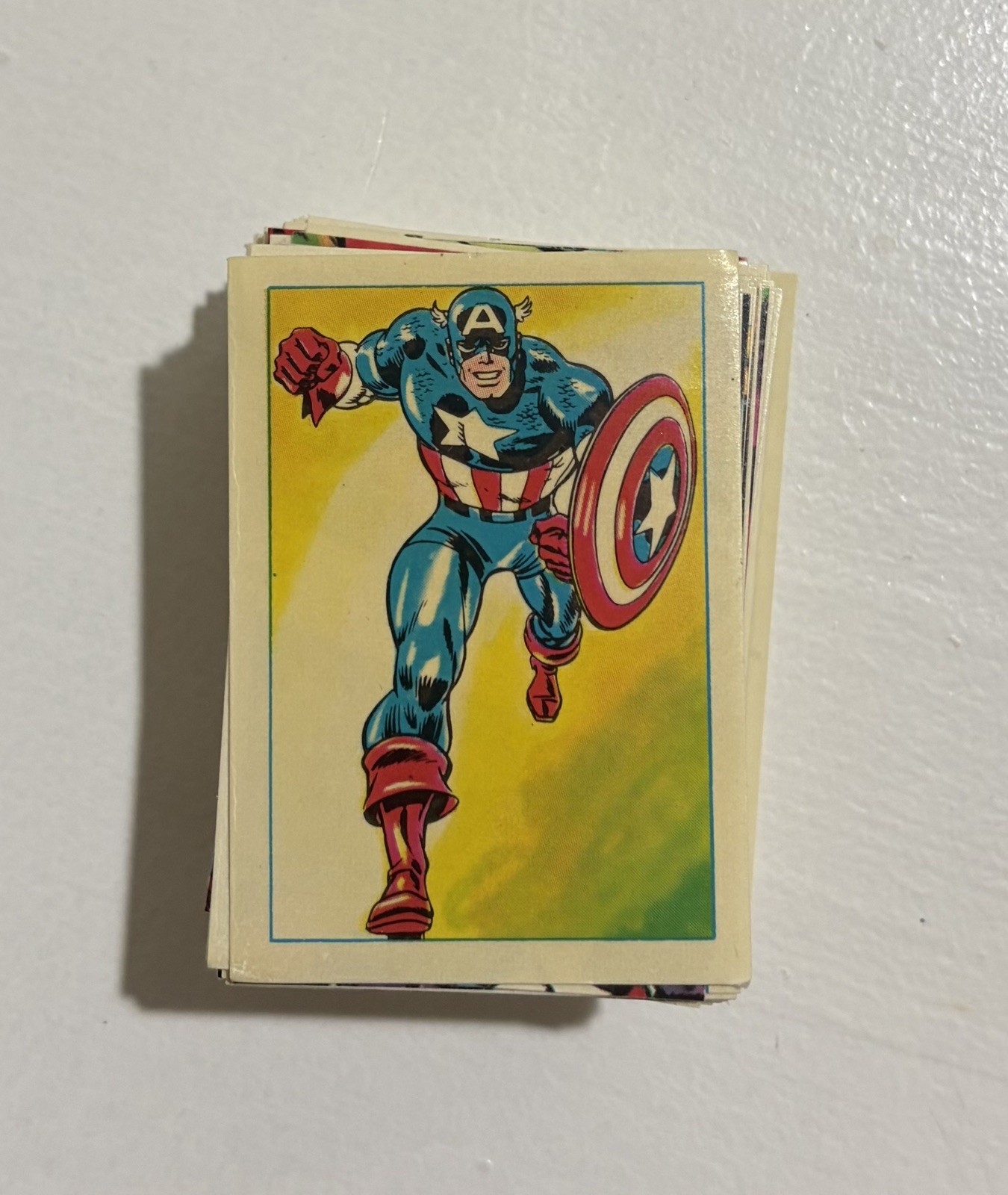 1984 LEAF MARVEL SUPER HEROES SECRET WARS NEAR COMPLETE SET 165/180 1984 LEAF MARVEL SUPER HEROES SECRET WARS NEAR COMPLETE SET 165/180