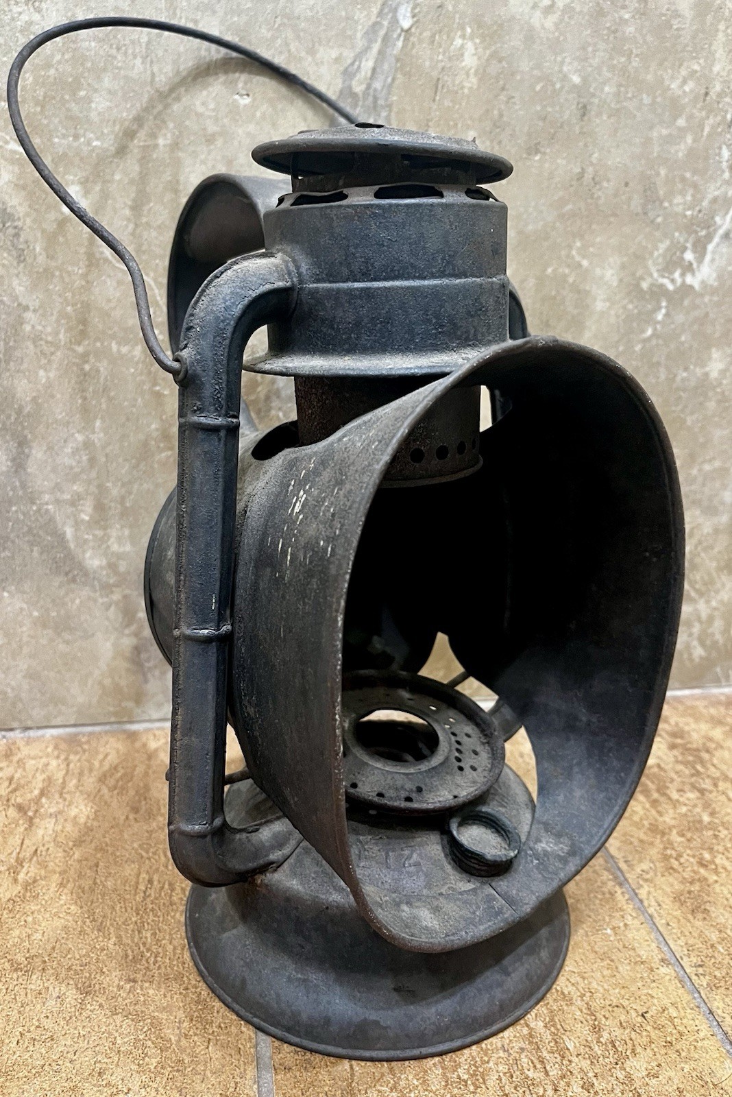 Antique DIETZ Ideal INSPECTOR LAMP Erie Railroad Lantern New York USA 12” Tall