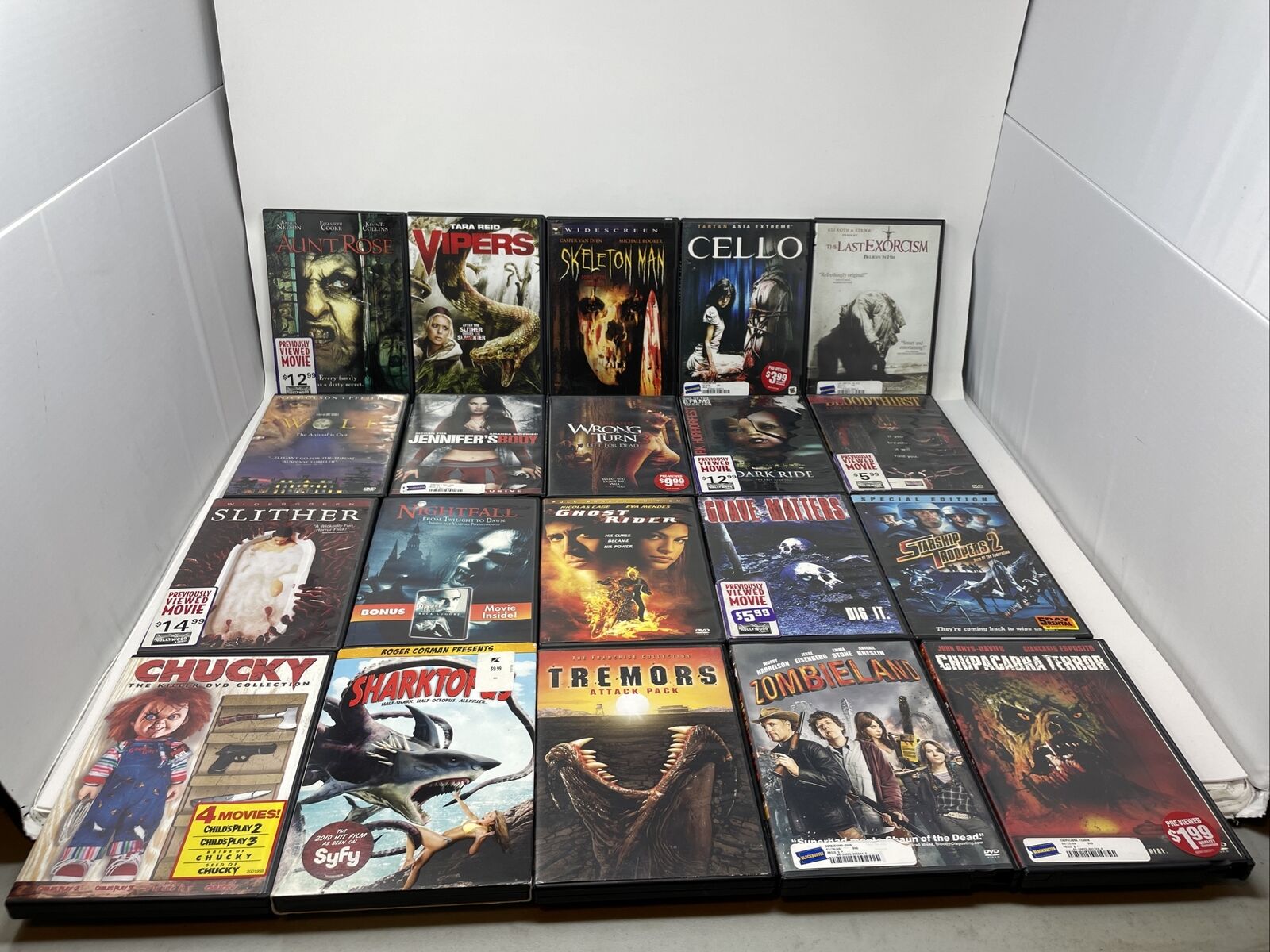Big lot of 20 vintage Horror Movies on DVD untested as is