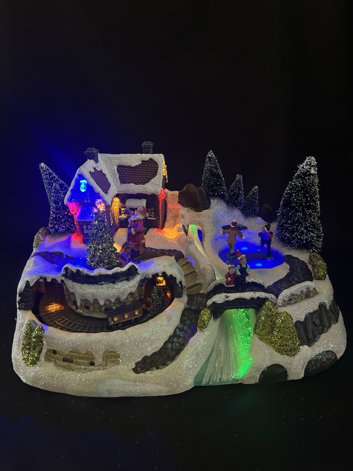 Christmas Fiber Optic 2011 Winter Wonderland Centerpiece Animated Christmas Fiber Optic 2011 Winter Wonderland Centerpiece Animated