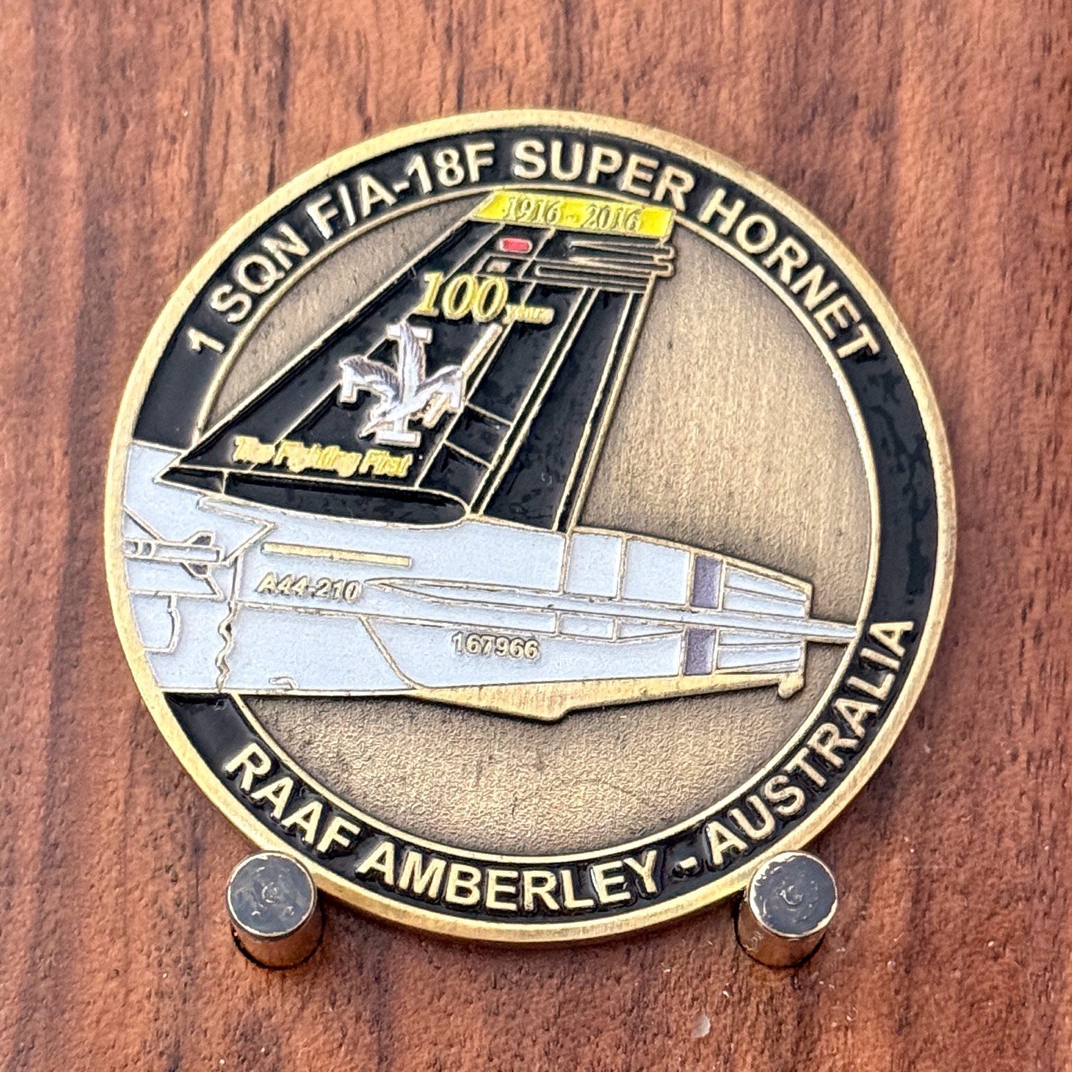 RAAF 1 SQN F/A-18F Super Hornet 100 Years Challenge Coin W#23 RAAF 1 SQN F/A-18F Super Hornet 100 Years Challenge Coin W#23