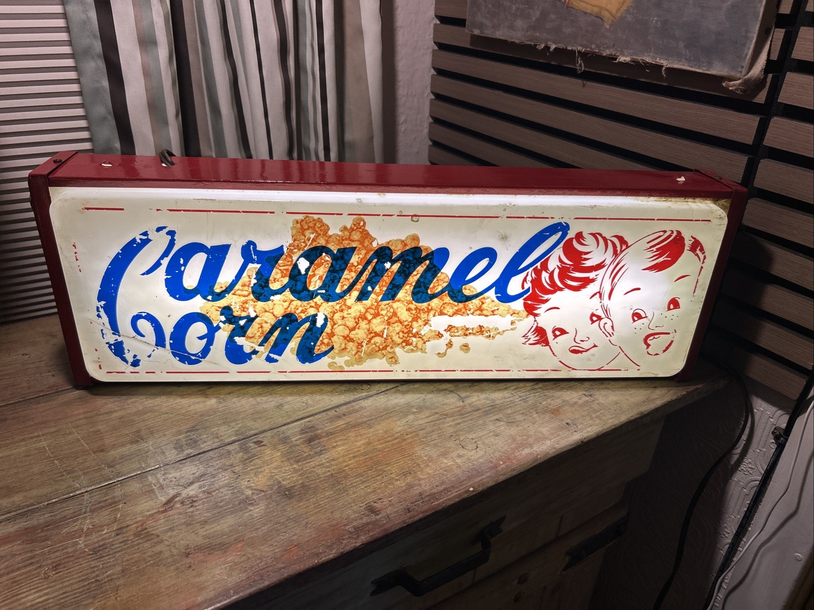 Rare Vintage Caramel Corn Light Up Sign (cracked) As Is Rare Vintage Caramel Corn Light Up Sign (cracked) As Is