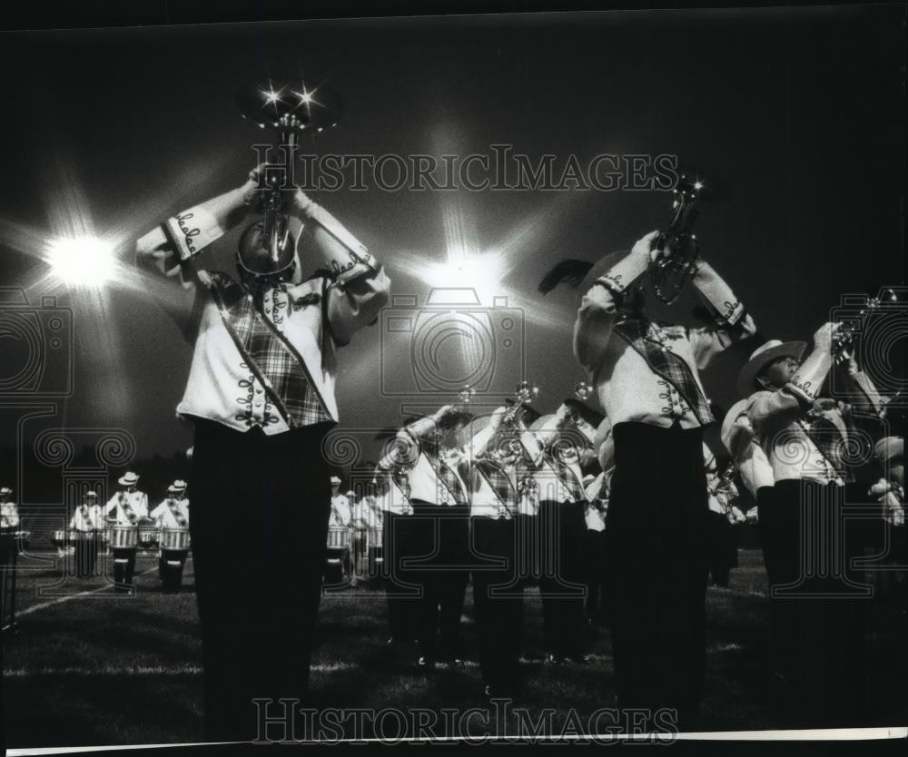 1994 Press Photo Pioneer Drum and Bugle Corps competing at Warhawk Stadium