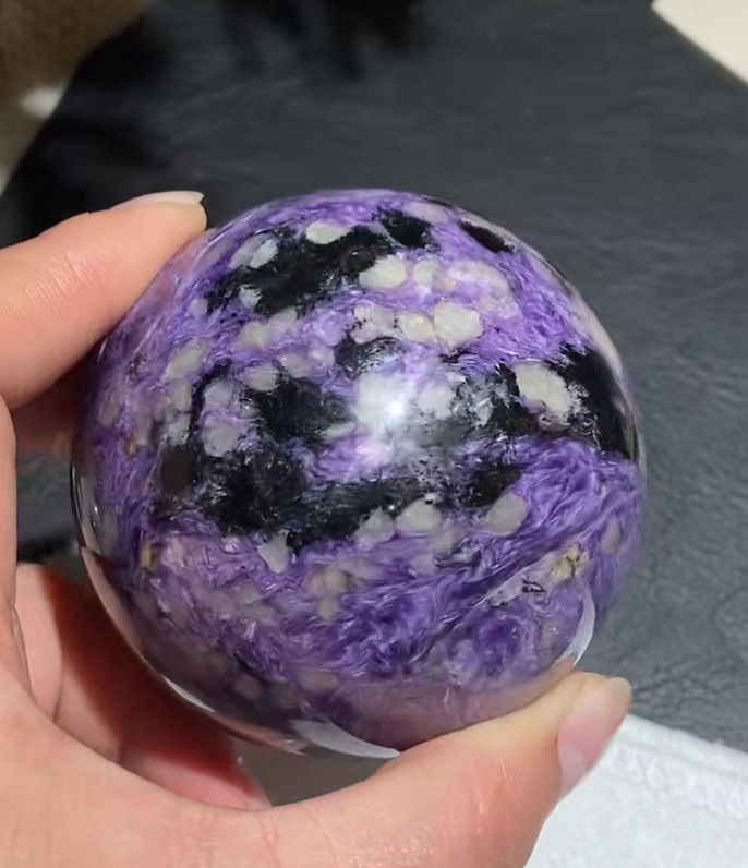 438g Natural Charoite Quartz Sphere Energy Crystal Ball Reiki Healing Decor