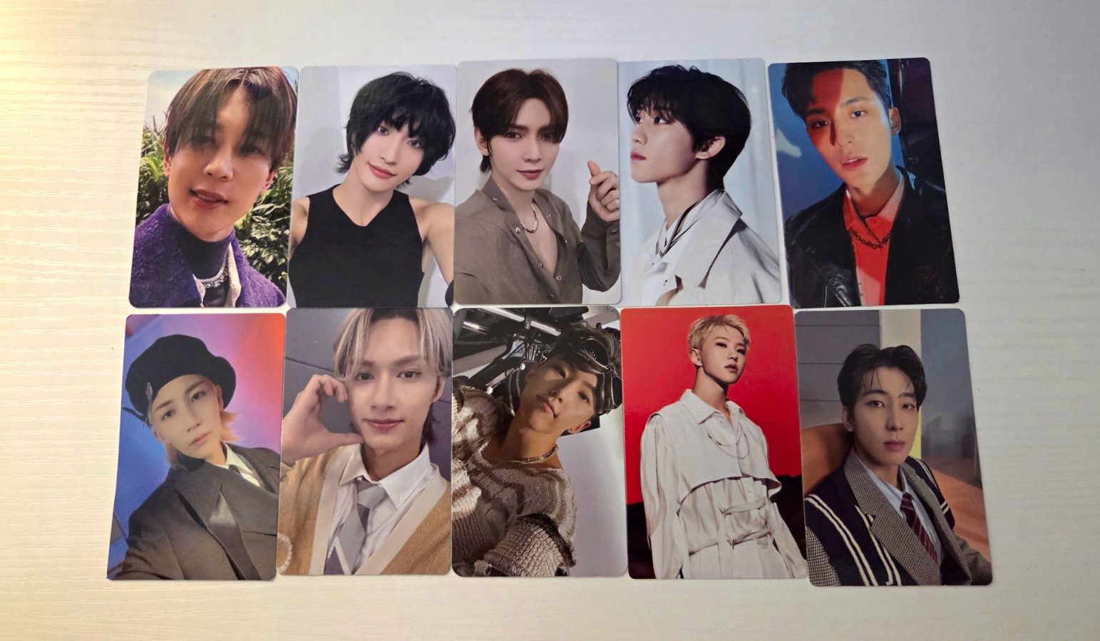 K-pop Photocard Lot (Seventeen, Ateez, Dreamcatcher, Gfriend, Red Velvet, Etc) K-pop Photocard Lot (Seventeen, Ateez, Dreamcatcher, Gfriend, Red Velvet, Etc)