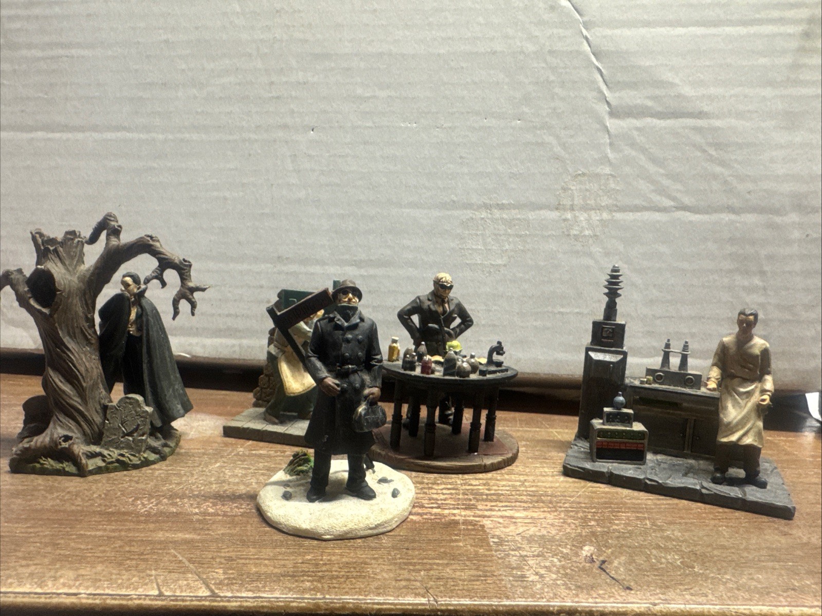 Hawthorne Village The Munsters Lot Of 5 Figure.