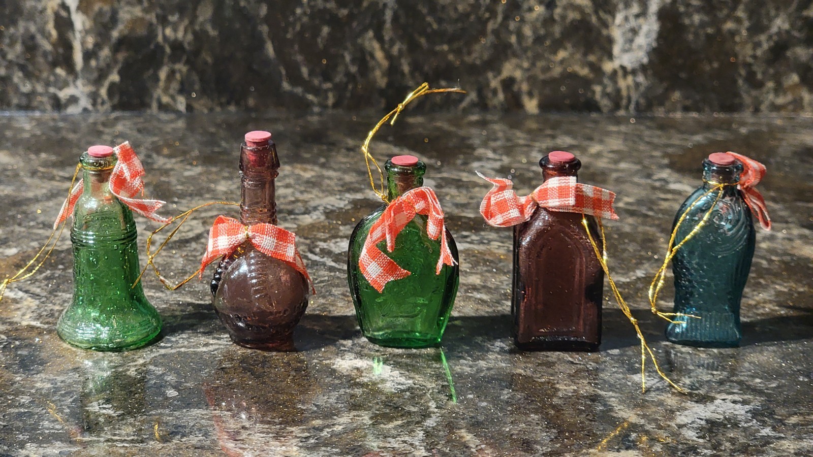 (5) Vintage Miniature Glass Bottles w/ Corks - Christmas Ornaments (5) Vintage Miniature Glass Bottles w/ Corks - Christmas Ornaments