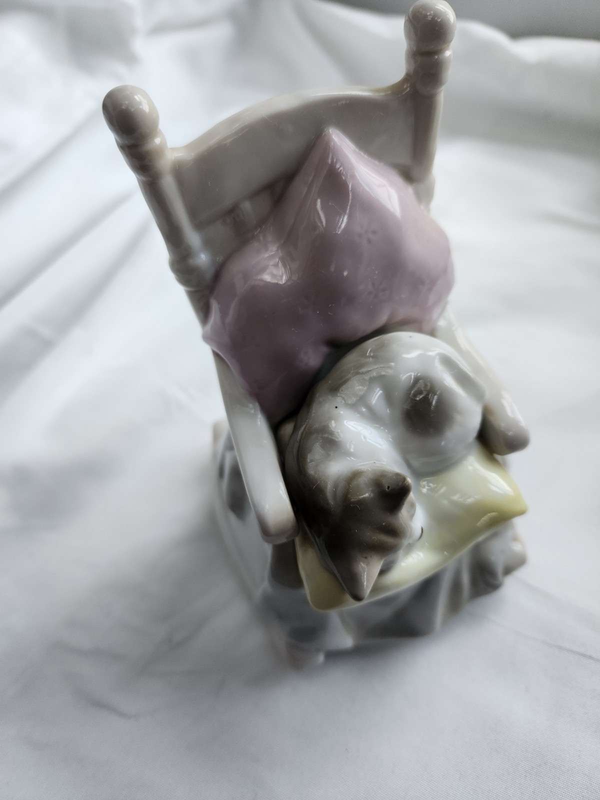 Vintage Schmid Bros Praying Figurines Set of 2 and Musical Cat in Chair Rocker Vintage Schmid Bros Praying Figurines Set of 2 and Musical Cat in Chair Rocker