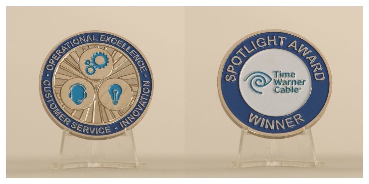 Time Warner Cable Spotlight Award Winner Challenge Coin 3#F Time Warner Cable Spotlight Award Winner Challenge Coin 3#F