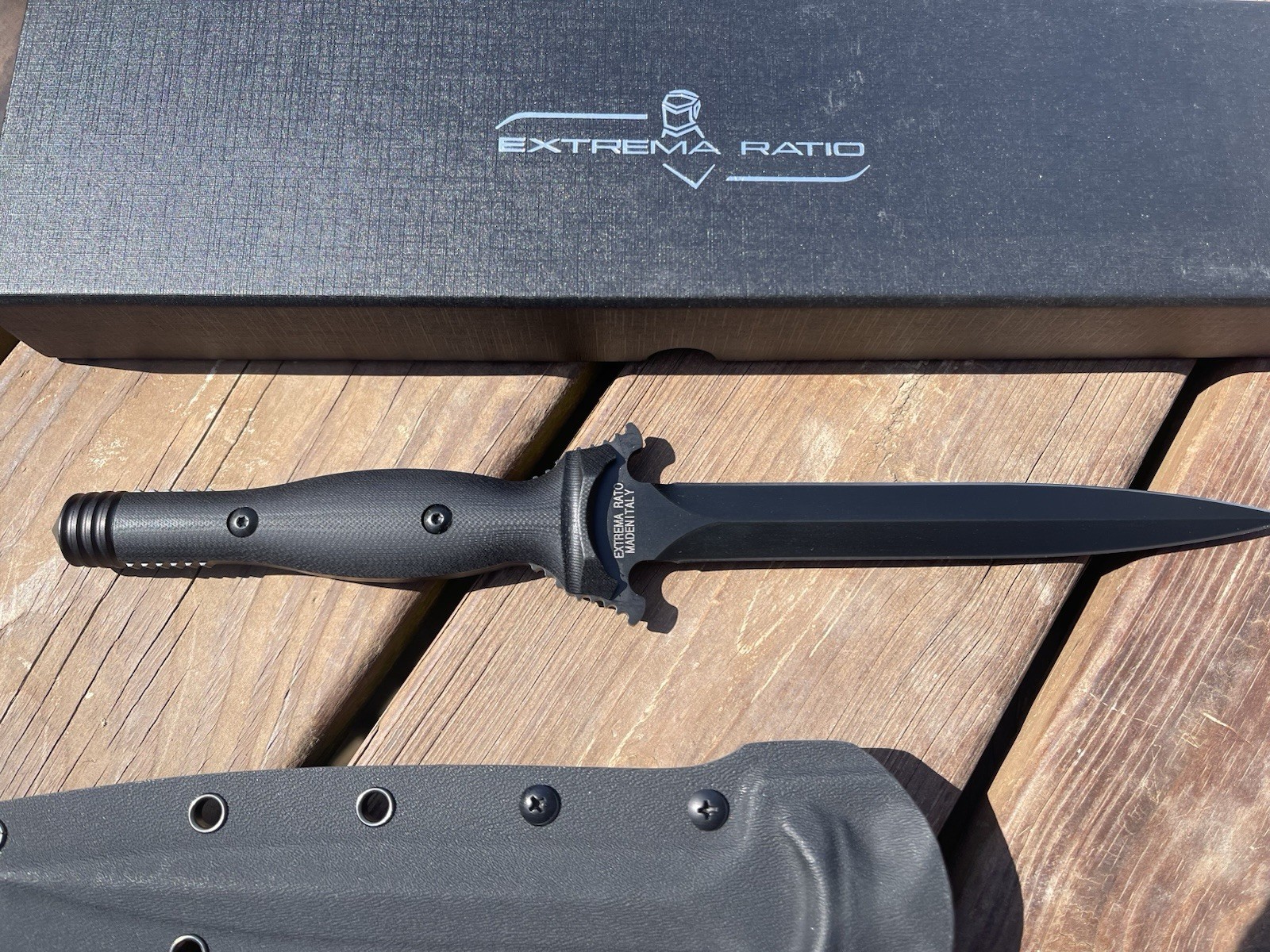 Extrema Ratio V-42 BESH WEDGE FAIRBAIRN SYKES Dagger Double Edged SKULL CRUSHER Extrema Ratio V-42 BESH WEDGE FAIRBAIRN SYKES Dagger Double Edged SKULL CRUSHER