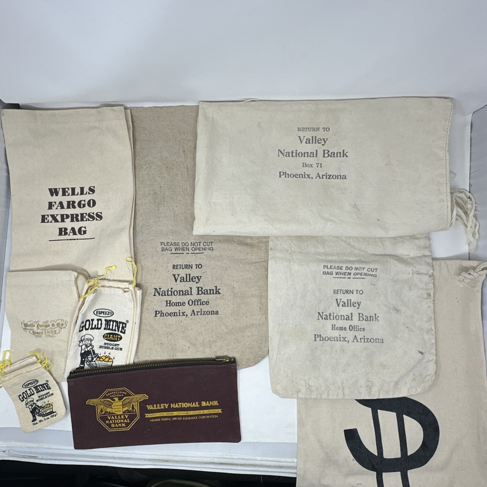 Lot Of 12 Vintage Canvas Bank Money Deposit Bags- Wells Fargo, Valley National Lot Of 12 Vintage Canvas Bank Money Deposit Bags- Wells Fargo, Valley National