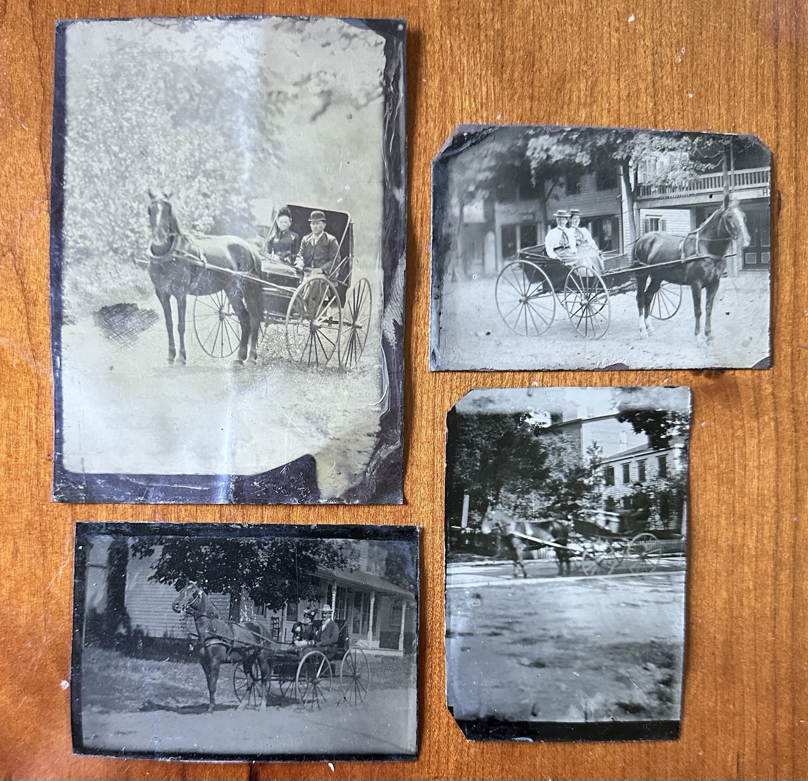 Lot Of 4 Antique horse & Buggy / carriage 1800s Outdoor photo 1800s Lot Of 4 Antique horse & Buggy / carriage 1800s Outdoor photo 1800s