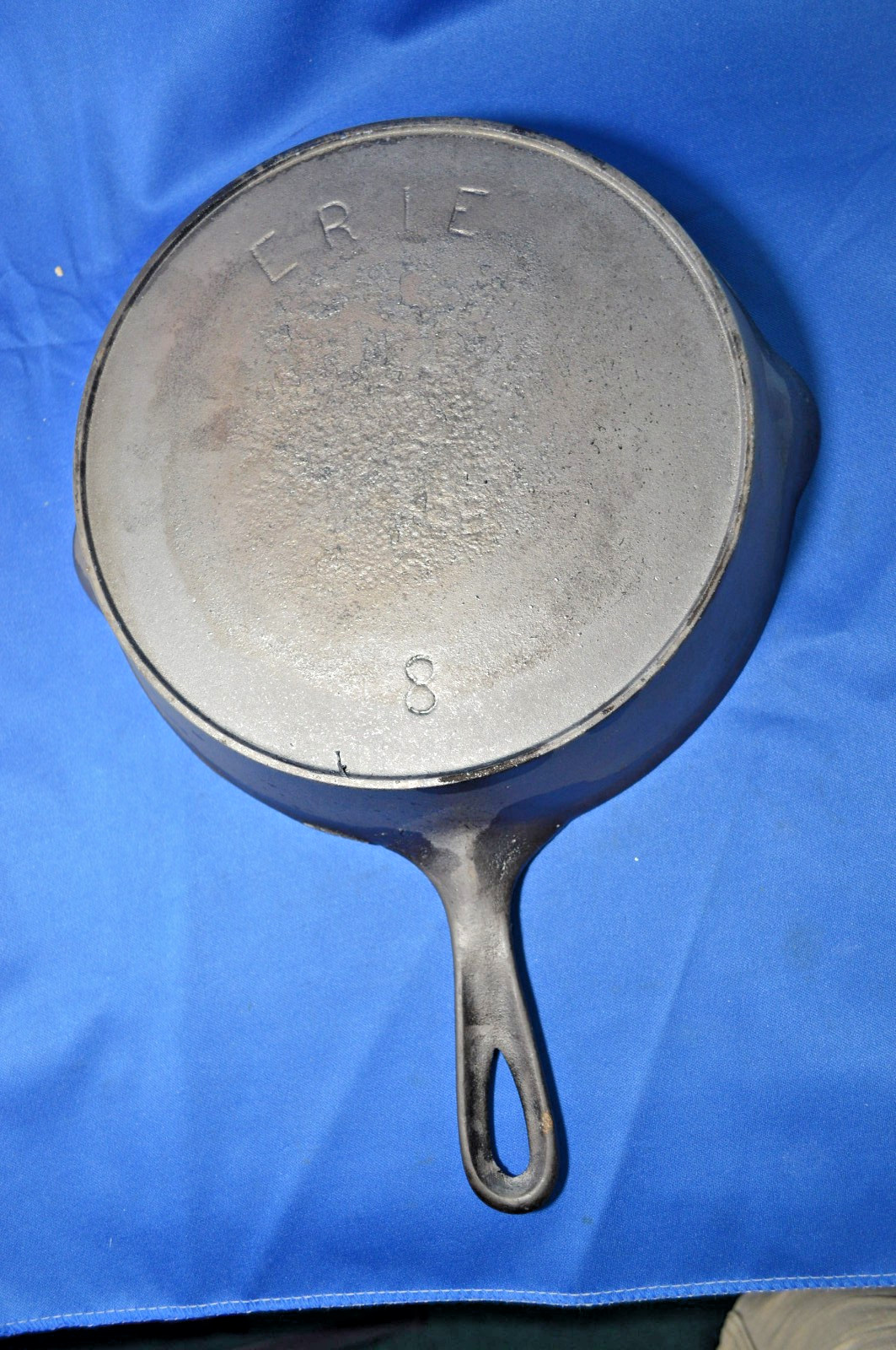 Pre Griswold Erie No Wobble #8 Cast Iron Skillet Pre Griswold Erie No Wobble #8 Cast Iron Skillet