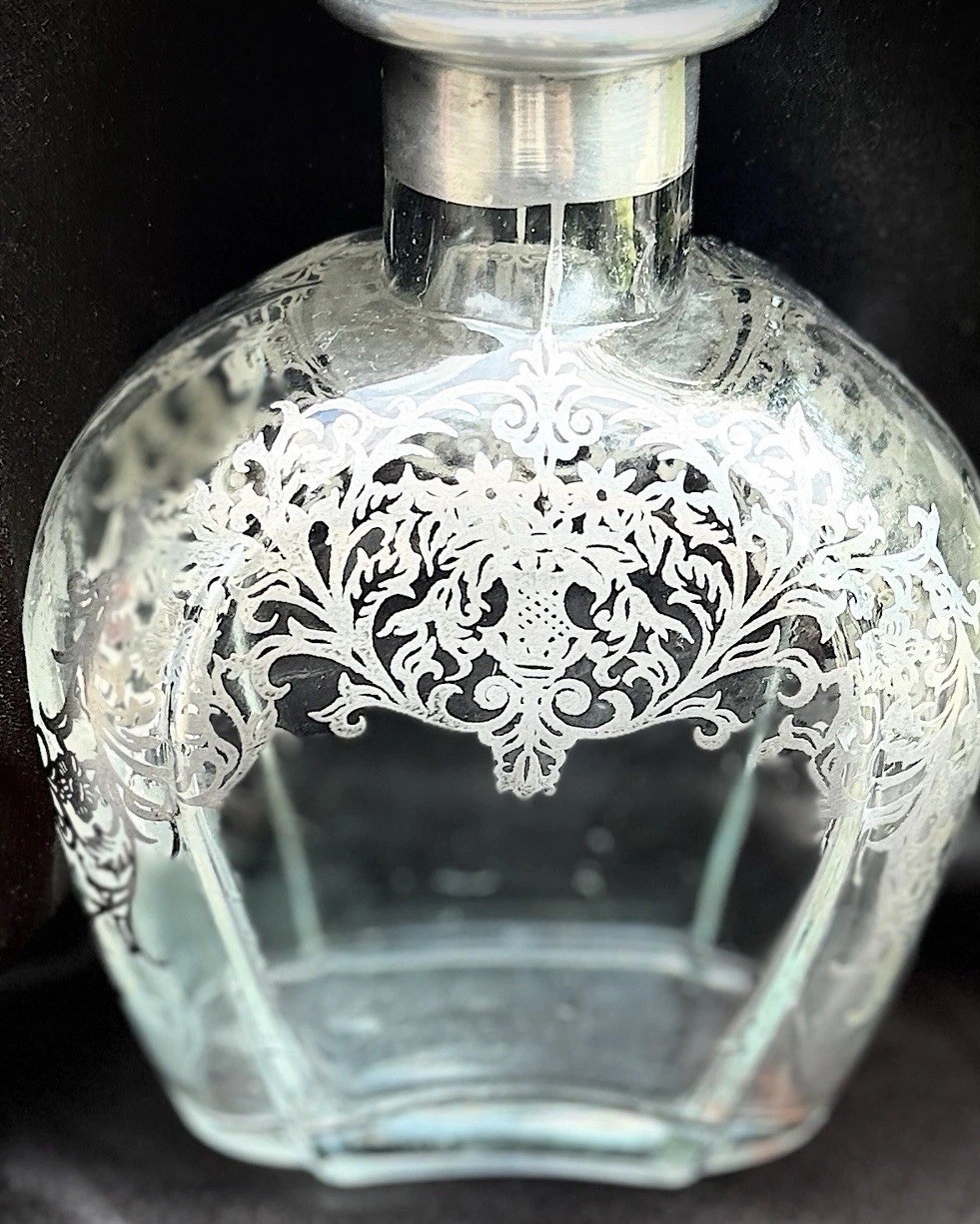 Antique Art Noveau Sterling Silver Overlay Glass Decanter Floral Flask Barware Antique Art Noveau Sterling Silver Overlay Glass Decanter Floral Flask Barware